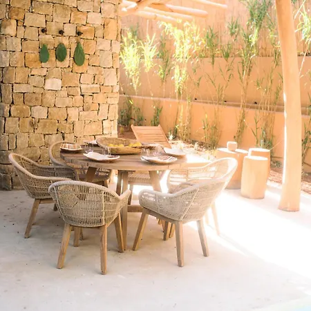 Na Xamena לה קרואה-ואלמר